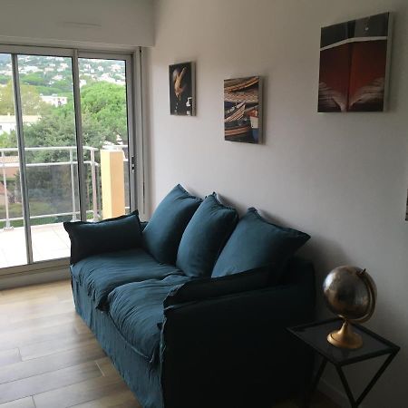 Appartement Deux Pieces , Climatise, Terrase, Cavalaire Kültér fotó