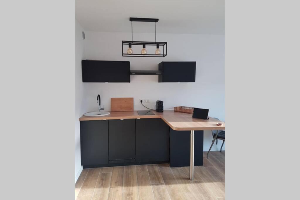 Appartement Deux Pieces , Climatise, Terrase, Cavalaire Kültér fotó