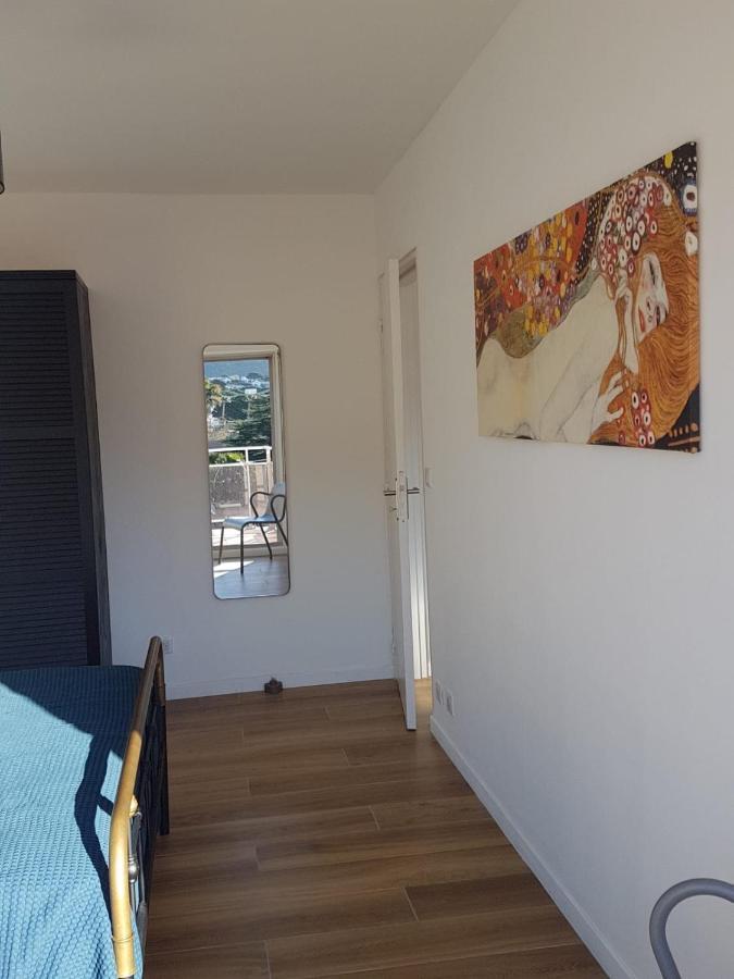 Appartement Deux Pieces , Climatise, Terrase, Cavalaire Kültér fotó