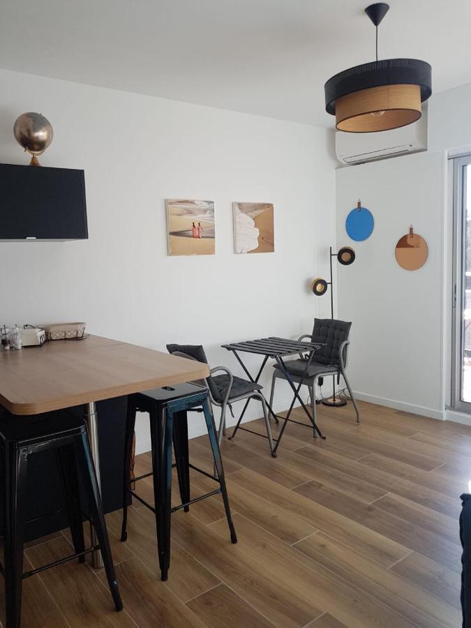 Appartement Deux Pieces , Climatise, Terrase, Cavalaire Kültér fotó